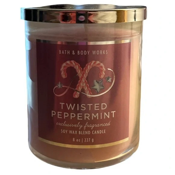 Bath and Body Works- Twisted Peppermint - Picture 2 of 2